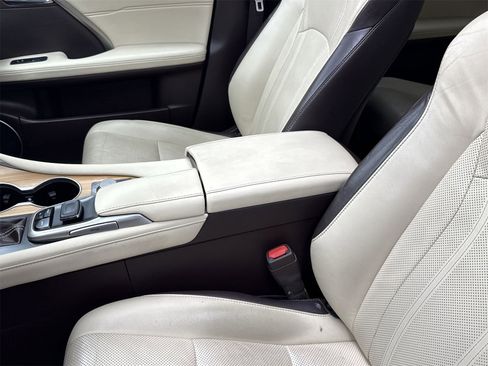 Used 2019 Lexus RX 350L 350L image 33