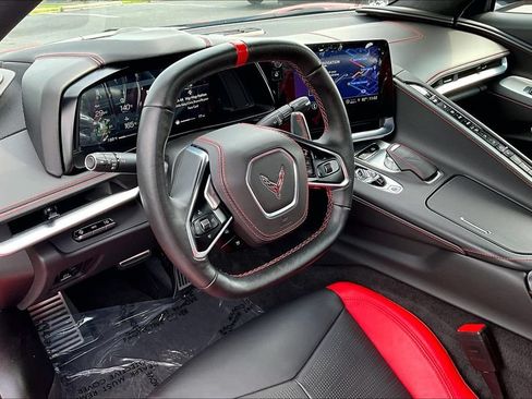 Used 2023 Chevrolet Corvette Stingray Premium Conv w/ Z51 Performance Package RWD image 18