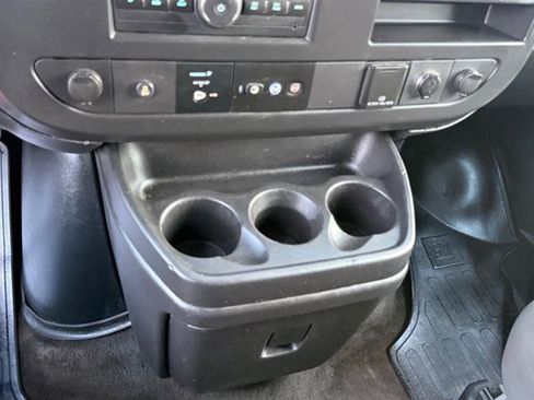Used 2017 Chevrolet Express 3500 LT w/ LT Preferred Equipment Group RWD image 18