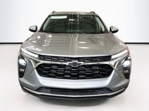 New 2026 Chevrolet Trax LT w/ Driver Confidence Package image 4