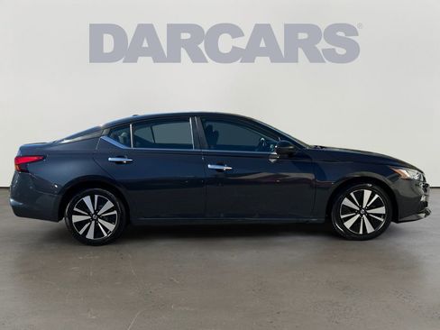 Used 2022 Nissan Altima 2.5 SV image 6