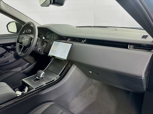 Used 2026 Land Rover Range Rover Evoque S image 28