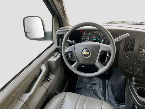 Used 2024 Chevrolet Express 2500 RWD image 20