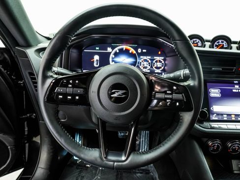 Used 2024 Nissan Z Performance w/ Floor Mat Package RWD image 32