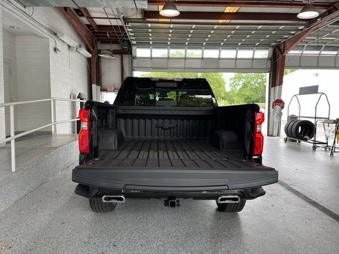 New 2026 Chevrolet Silverado 1500 LT Trail Boss w/ LT Trail Boss Premium Package AWD/4WD image 8
