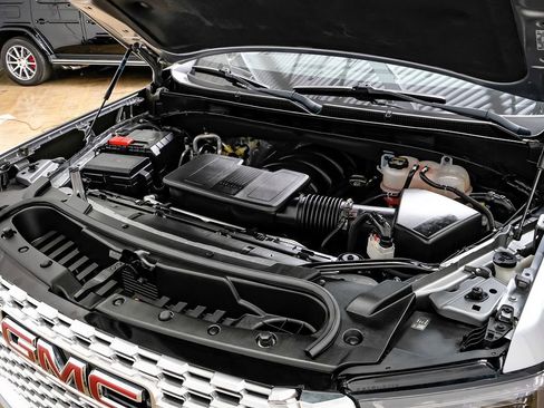 Used 2024 GMC Yukon XL Denali w/ Max Trailering Package image 48