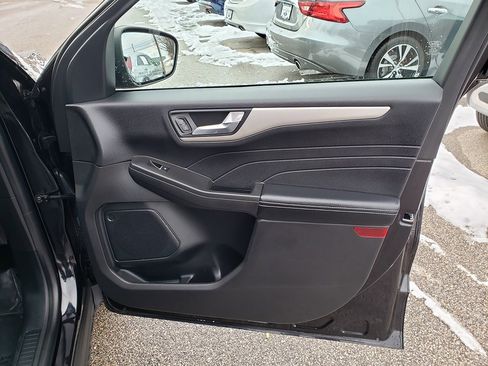 Certified 2021 Ford Escape SE image 19