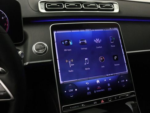 Certified 2023 Mercedes-Benz S 500 4MATIC image 11