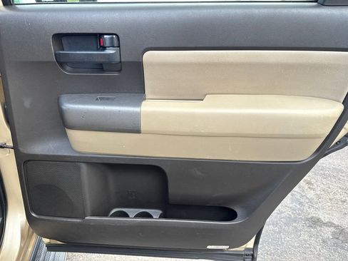 Used 2010 Toyota Sequoia SR5 image 18