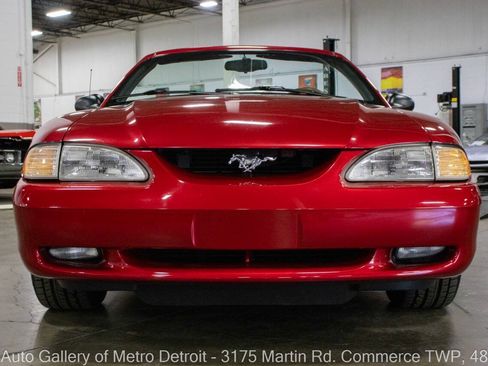 Used 1997 Ford Mustang GT RWD image 13