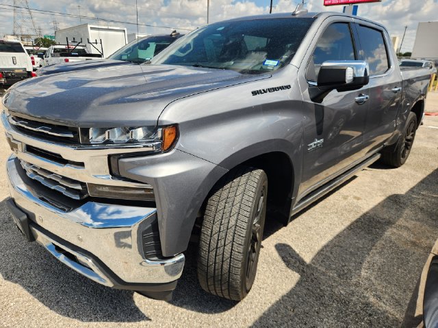 Used 2020 Chevrolet Silverado 1500 LTZ w/ LTZ Texas Edition RWD image 2