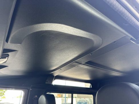 Used 1997 Land Rover Defender 90 image 30
