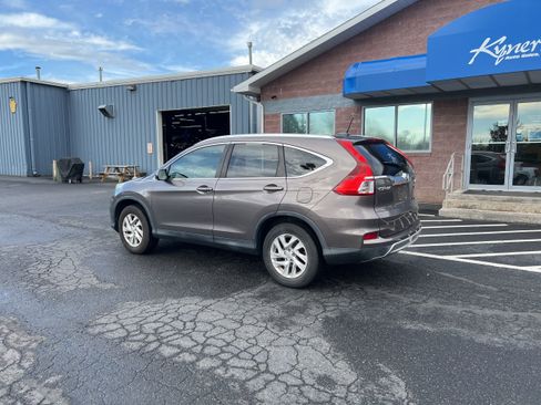 Used 2016 Honda CR-V EX-L image 4