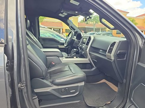 Used 2019 Ford F150 Lariat w/ Equipment Group 502A Luxury RWD image 3