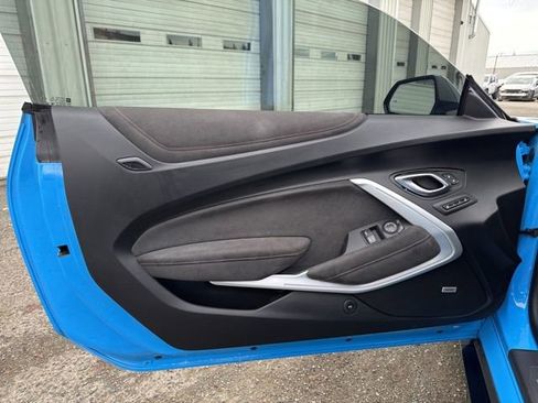 Used 2022 Chevrolet Camaro ZL1 image 20