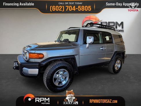 Used 2010 Toyota FJ Cruiser 4WD image 3