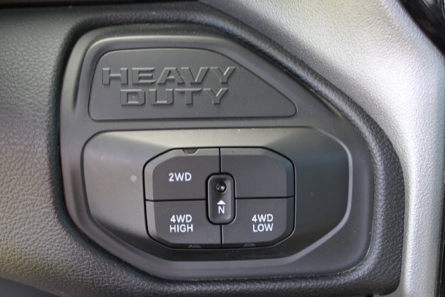 Used 2025 RAM 4500 4x4 Regular Cab DRW image 21