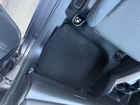 Used 2015 Honda Fit EX image 10