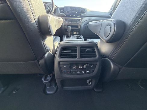 Used 2020 Honda Pilot Black Edition image 28