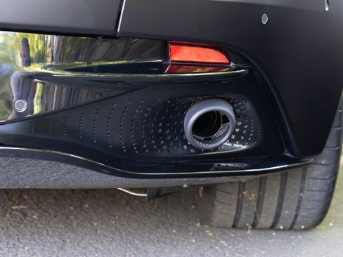 Used 2025 Aston Martin DB12 Convertible RWD image 37