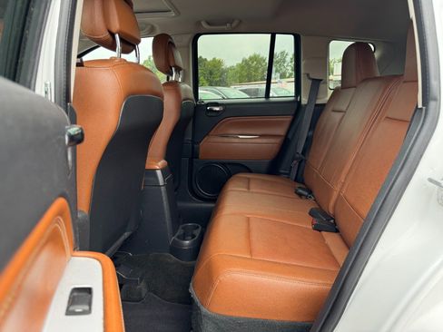 Used 2017 Jeep Compass High Altitude AWD/4WD image 16