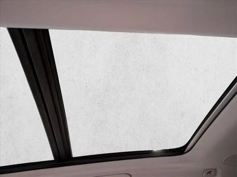 New 2026 Volvo XC60 B5 Ultra w/ Protection Package Premier image 18