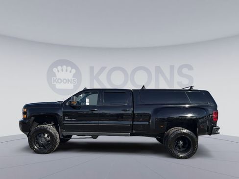 Used 2016 Chevrolet Silverado 3500 LTZ w/ Duramax Plus Package image 2