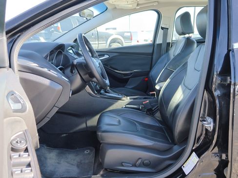 Used 2018 Ford Focus Titanium image 13