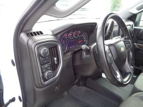 Used 2023 Chevrolet Silverado 2500 LT AWD/4WD image 35