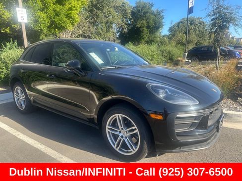 Used 2024 Porsche Macan Turbo AWD/4WD image 1
