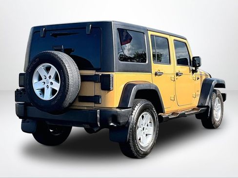 Used 2014 Jeep Wrangler Unlimited Sport w/ Quick Order Package 24S AWD/4WD image 2