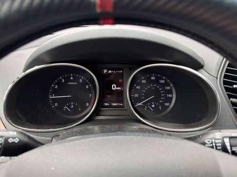 Used 2018 Hyundai Santa Fe Sport w/ 2.0T Ultimate Tech Package 05 FWD image 17