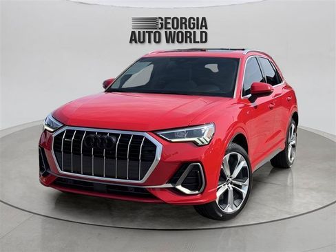 Used 2020 Audi Q3 2.0T Premium Plus w/ Premium Plus Package AWD/4WD image 1