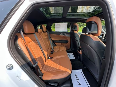New 2026 Kia Sportage X-Line w/ X-Line Technology Package AWD/4WD image 13