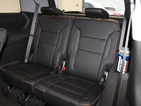 Used 2023 GMC Acadia AT4 w/ Preferred Package image 37