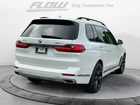 Used 2020 BMW X7 xDrive40i AWD/4WD image 9