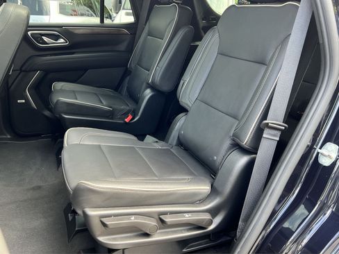 Used 2023 Chevrolet Tahoe Premier AWD/4WD image 30