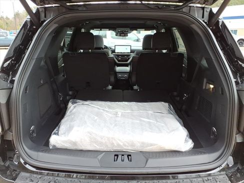 New 2026 Ford Explorer Tremor w/ Tremor Ultimate Package image 13
