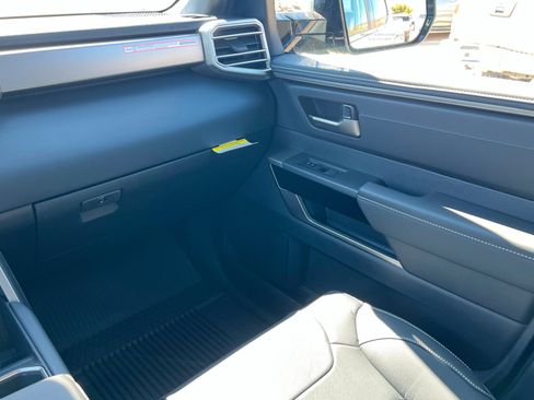 New 2026 Toyota Tundra Limited image 10