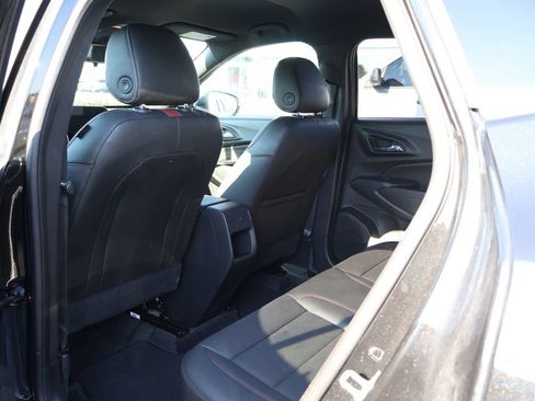 Used 2024 Chevrolet Trax RS w/ Driver Confidence Package FWD image 31