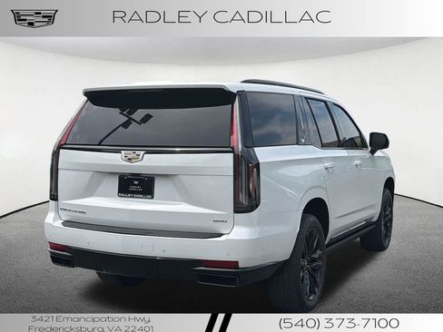 Used 2021 Cadillac Escalade Sport Platinum AWD/4WD image 20