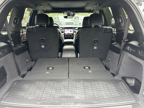 New 2025 Jeep Grand Cherokee L Summit AWD/4WD image 6