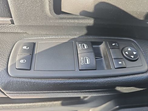 Used 2022 RAM 2500 Tradesman image 27