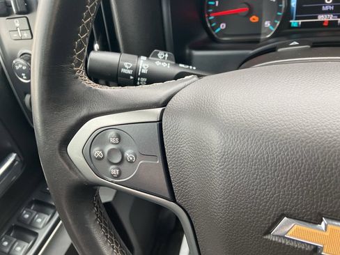 Used 2017 Chevrolet Silverado 2500 LT image 17