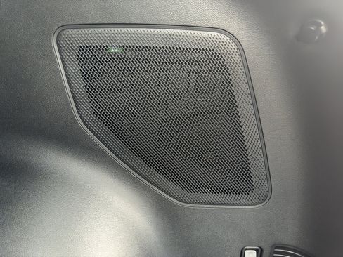 Used 2026 Kia Sportage X-Line w/ X-Line Technology Package image 9