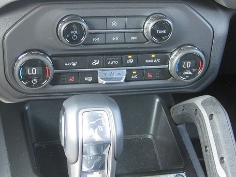 Used 2024 Ford Bronco Big Bend AWD/4WD image 11
