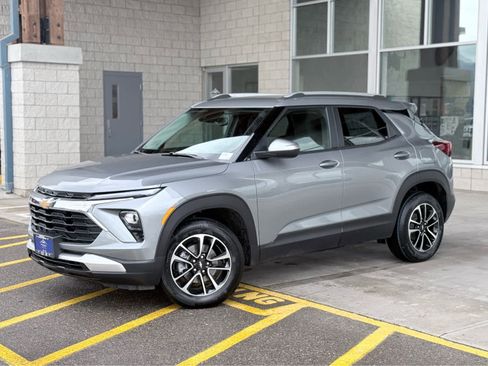 New 2026 Chevrolet TrailBlazer LT image 1