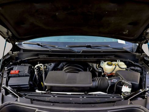 Used 2022 GMC Yukon XL SLT w/ SLT Premium Package image 43