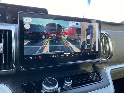 New 2025 Ford Expedition Platinum w/ Stealth Performance Package image 20