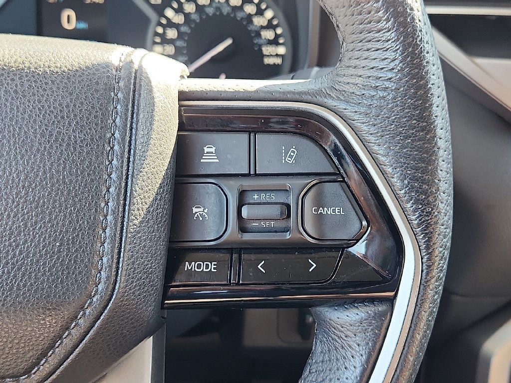 Used 2023 Toyota Tundra Limited AWD/4WD image 22